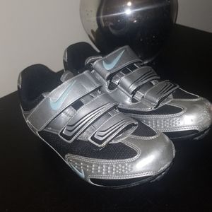 Womens Nike cycling shoes